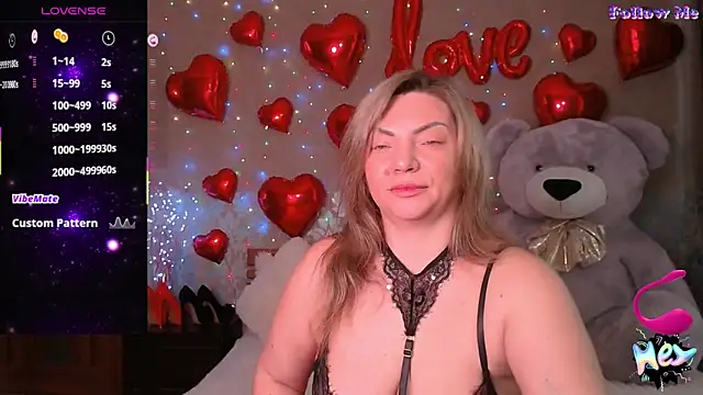 Snapshot of KristiOwen chatting on 02.12.26 KristiOwen online show from 02.12.26