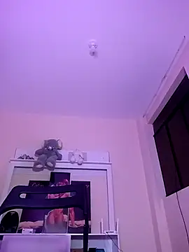 Latin summer online show from 12.25.24