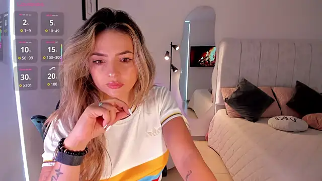 AmyWood online show from 03.29.26