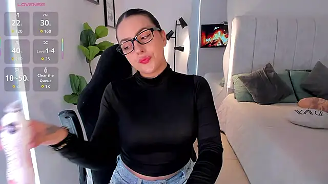 AmyWood online show from 04.20.26