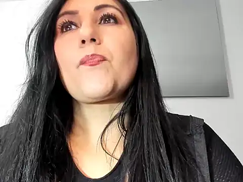 foxy-porn1 online show from 12.14.25