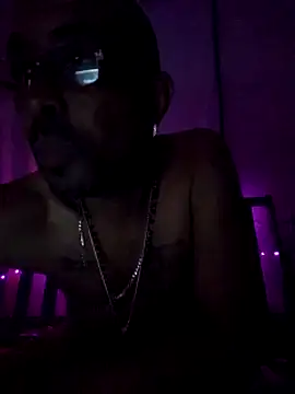 Snapshot of 510mack chatting on 01.19.25 510mack online show from 01.19.25