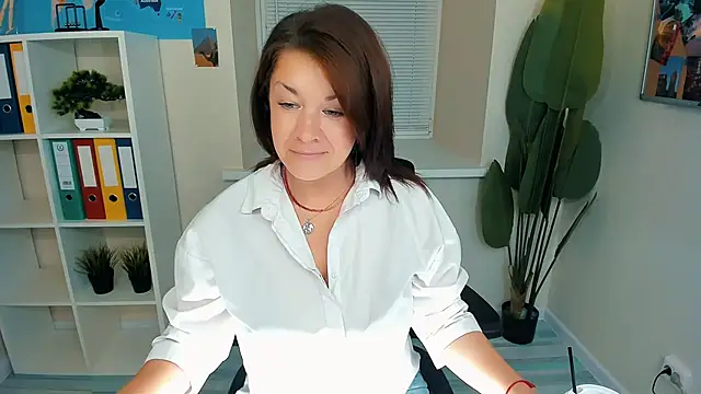 AnaMills online show from 09.17.25