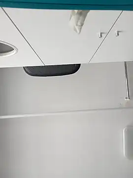 Snapshot of NiceHunter89 chatting on 10.29.25 NiceHunter89 online show from 10.29.25