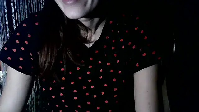 Snapshot of Katesweetkate chatting on 12.16.25 Katesweetkate online show from 12.16.25