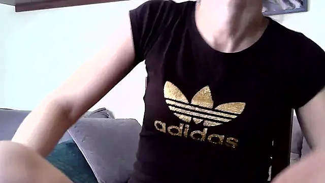 Snapshot of Katesweetkate chatting on 04.27.26 Katesweetkate online show from 04.27.26
