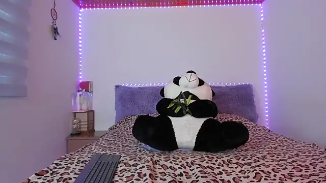 Arenne rouse online show from 12.20.25