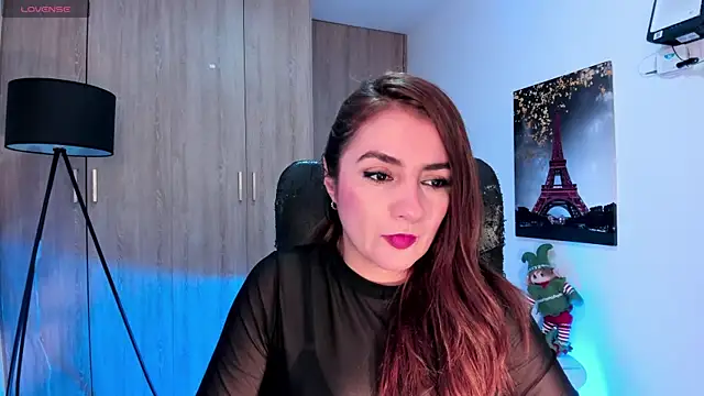 MaggieBrownn online show from 11.25.25