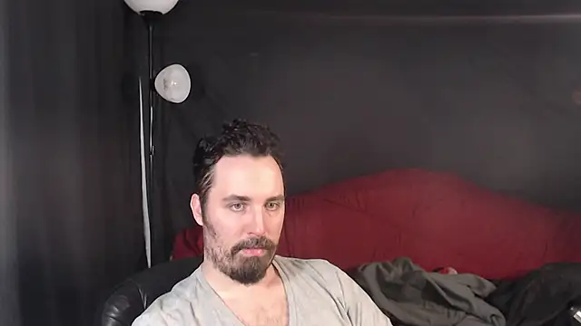 Snapshot of Metalstud chatting on 02.18.25 Metalstud online show from 02.18.25