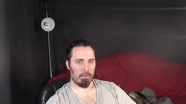 Snapshot of Metalstud chatting on 02.28.25 Metalstud online show from 02.28.25