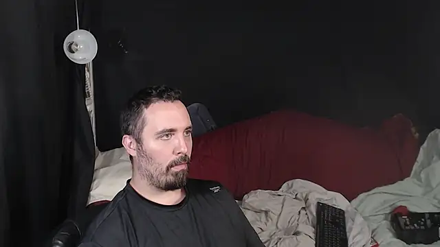 Snapshot of Metalstud chatting on 10.12.25 Metalstud online show from 10.12.25