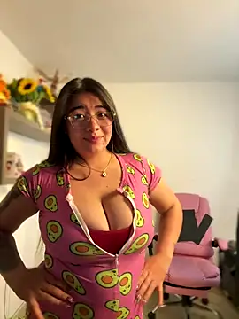 vaneelee online show from 10.09.25