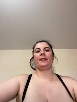 alisiaparril online show from 03.18.25