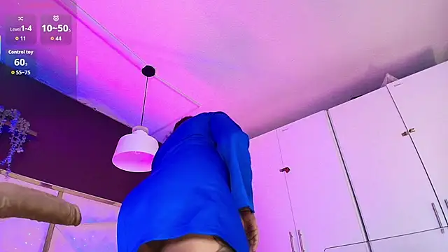 Inndrahot online show from 09.11.25