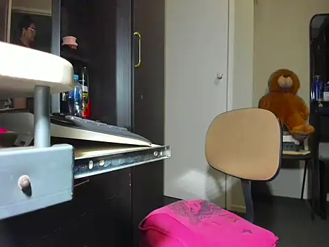 Angelchezcka online show from 02.21.26