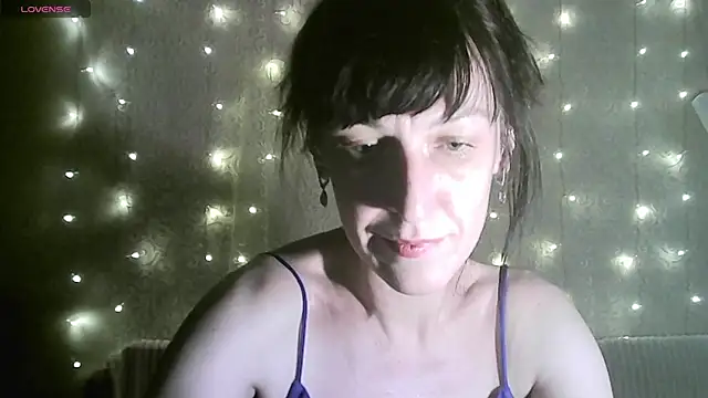 MarieODahliaS online show from 11.27.25