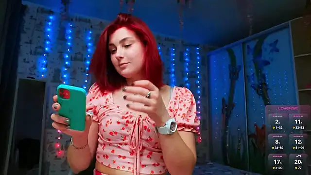 SmokyRose online show from 01.18.25