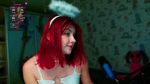 SmokyRose online show from 11.24.25