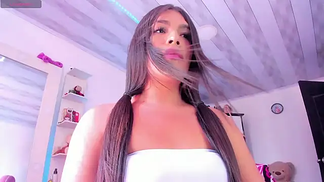 briitany hot online show from 01.23.25