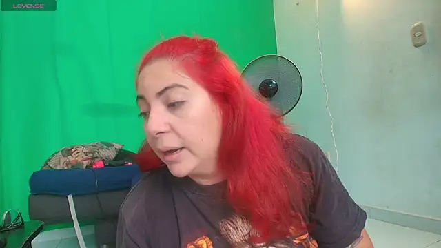 Snapshot of abigail_curvy chatting on 09.26.25 abigail curvy online show from 09.26.25