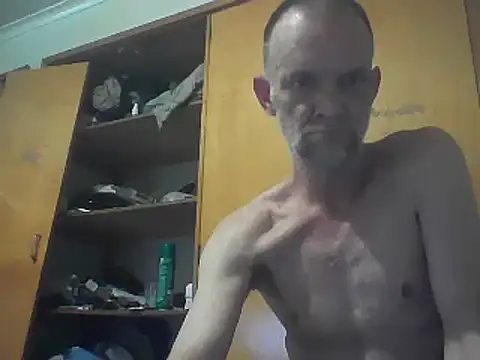 Snapshot of TooFknHorny1 chatting on 12.18.24 TooFknHorny1 online show from 12.18.24