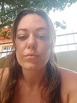 LilliThelo online show from 02.23.25