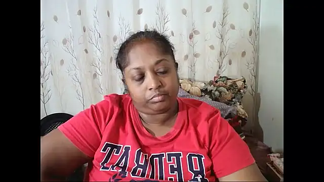 Snapshot of Indiantasha chatting on 02.24.26 Indiantasha online show from 02.24.26