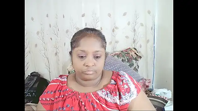 Snapshot of Indiantasha chatting on 02.26.26 Indiantasha online show from 02.26.26