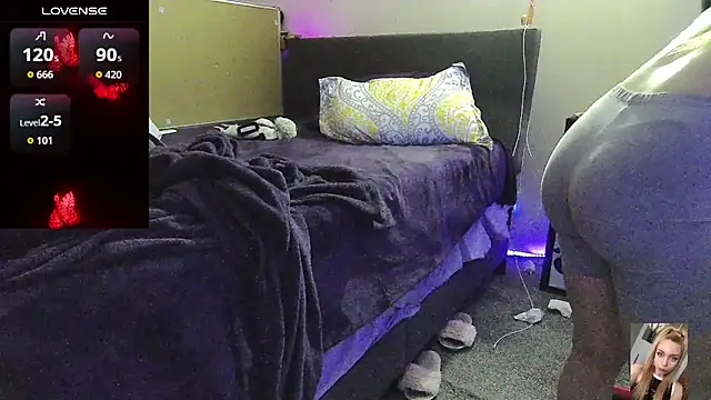 Blondiewithanass online show from 02.20.26