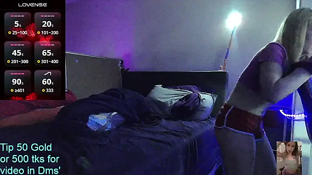 Blondiewithanass online show from 06.17.26