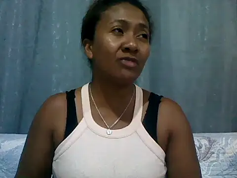 Snapshot of sexyladii chatting on 04.18.26 sexyladii online show from 04.18.26