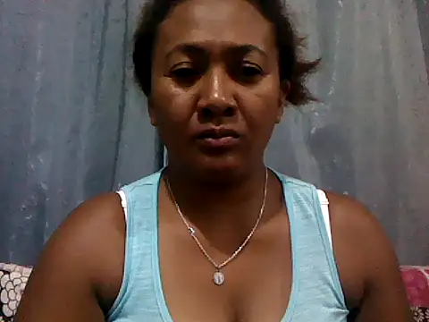 Snapshot of sexyladii chatting on 04.24.26 sexyladii online show from 04.24.26
