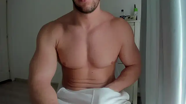 woolfiie online show from 03.16.25