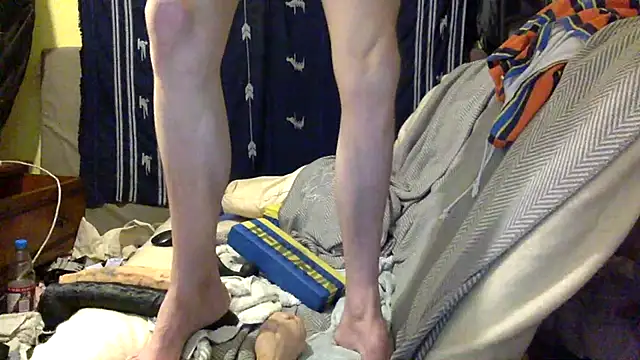 londonfuckwhore online show from 12.18.25