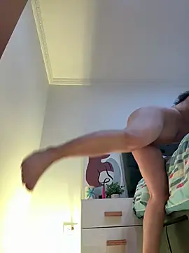 Nina lovi online show from 02.08.25