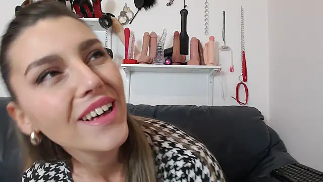 nicole 98 online show from 02.10.25