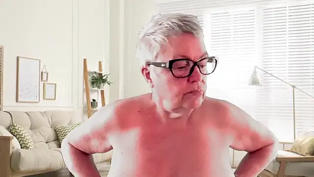 Snapshot of GrannyChrissy68 chatting on 02.13.26 GrannyChrissy68 online show from 02.13.26