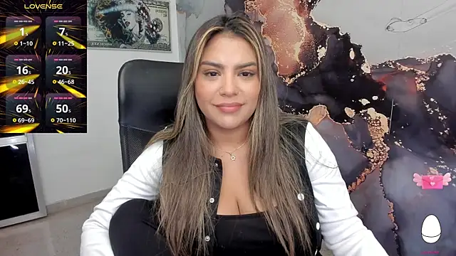 Snapshot of sweetfabianaxl chatting on 02.11.25 sweetfabianaxl online show from 02.11.25