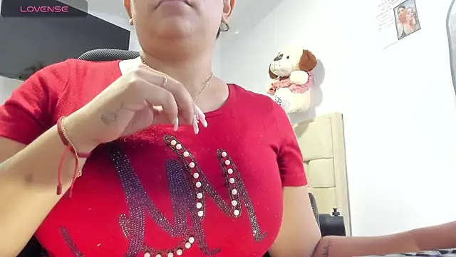 Snapshot of sweetfabianaxl chatting on 10.08.25 sweetfabianaxl online show from 10.08.25