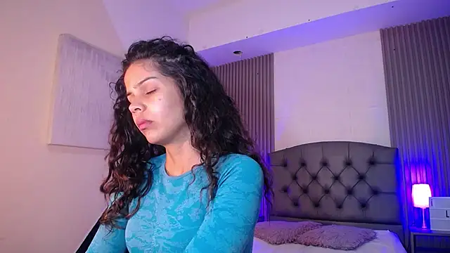 ximena diaz online show from 03.10.25