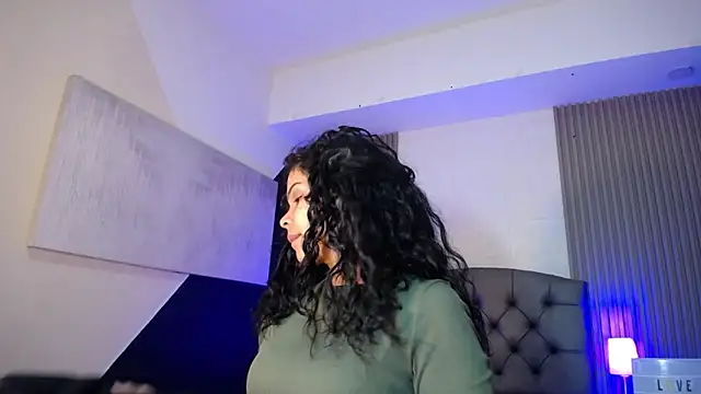 ximena diaz online show from 03.17.25