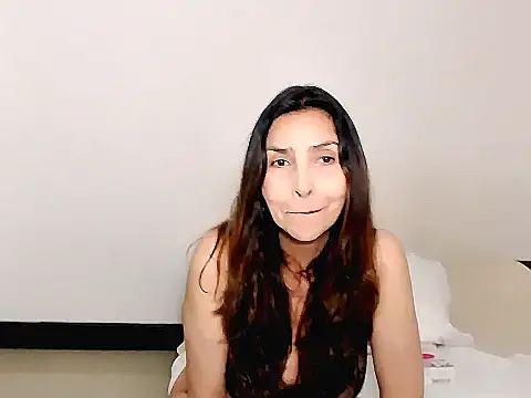 Monique kiss online show from 12.01.25