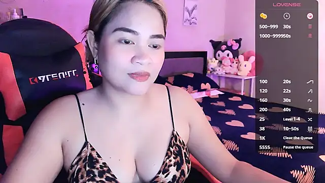 yenyen  online show from 07.08.26