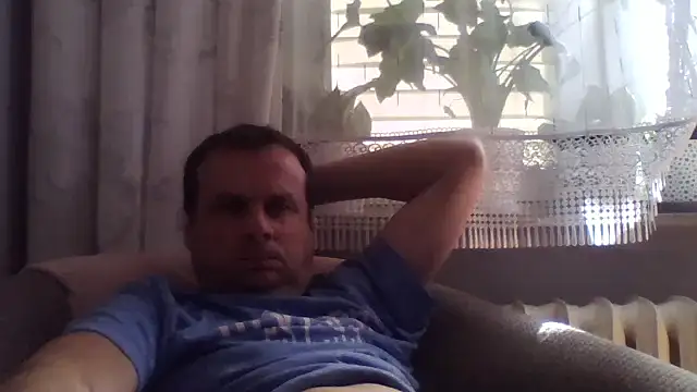 grzes19763 online show from 04.16.26