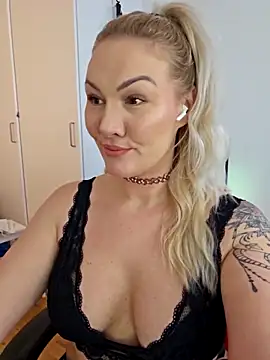 NastyMilf  online show from 02.28.25