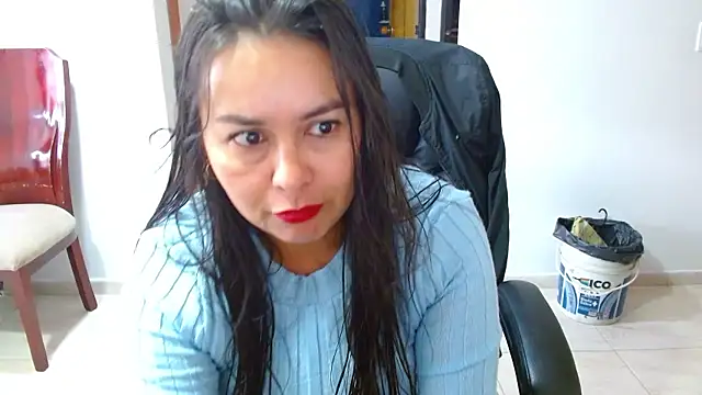 Snapshot of Ixchel_Anaid chatting on 01.11.26 Ixchel Anaid online show from 01.11.26