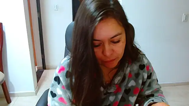 Snapshot of Ixchel_Anaid chatting on 02.12.26 Ixchel Anaid online show from 02.12.26