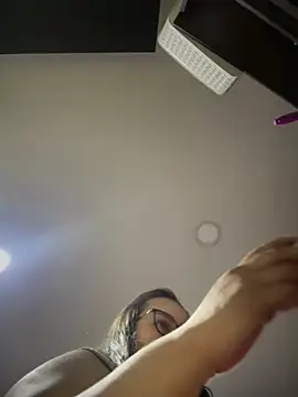 Snapshot of Ixchel_Anaid chatting on 02.20.26 Ixchel Anaid online show from 02.20.26