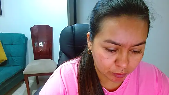 Snapshot of Ixchel_Anaid chatting on 03.10.26 Ixchel Anaid online show from 03.10.26