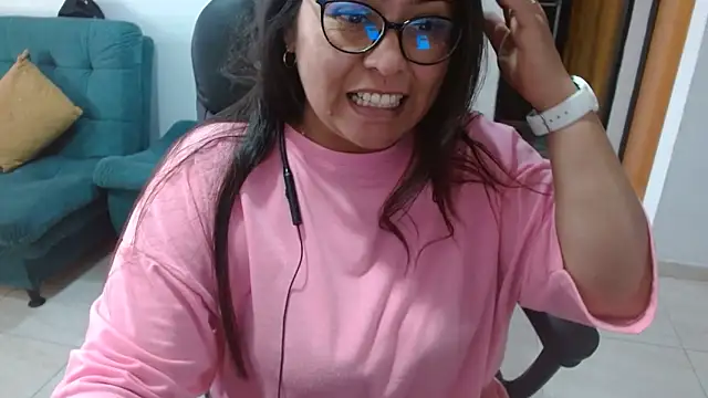 Snapshot of Ixchel_Anaid chatting on 03.20.26 Ixchel Anaid online show from 03.20.26